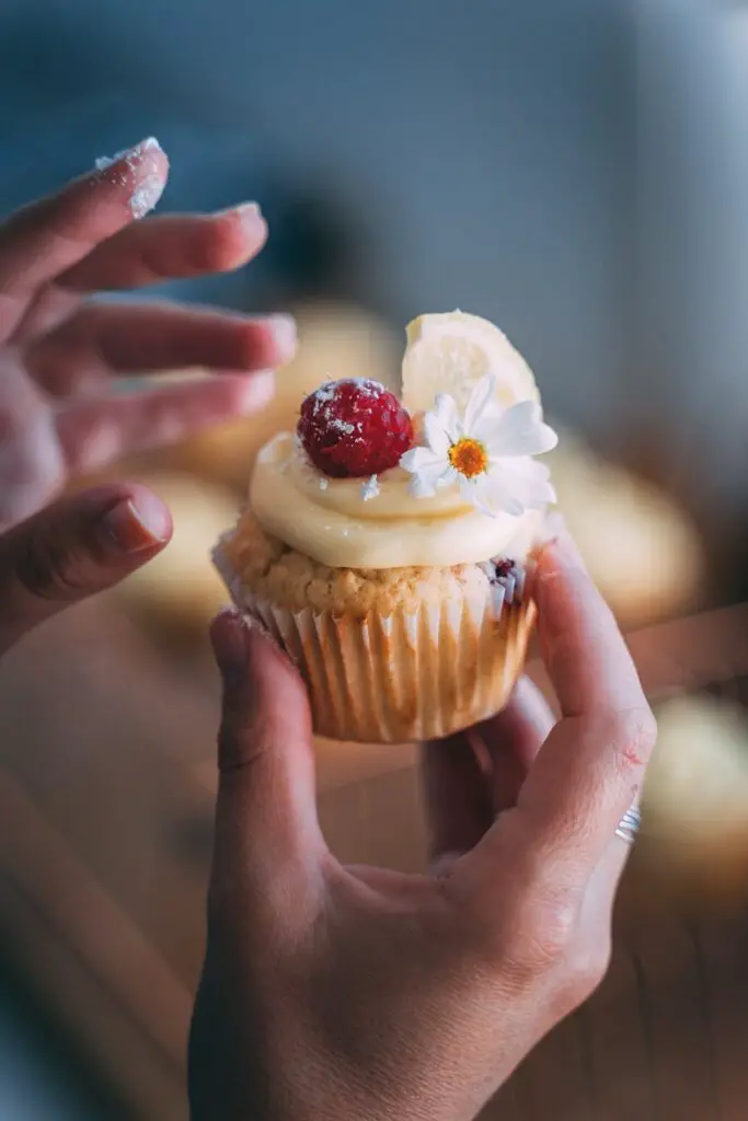 Cupcake Decorating Techniques